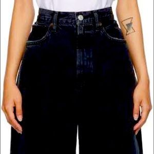 AGOLDE
Black Balloon Ultra High Curved Taper Jeans